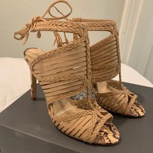 Vince camuto sandal (NEW)